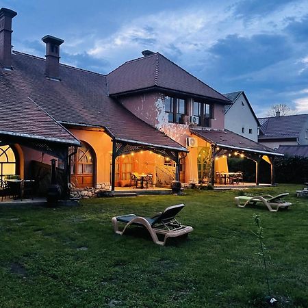 Greenpark Garden Villa Family Apartments Near Tokaj Szerencs Eksteriør bilde