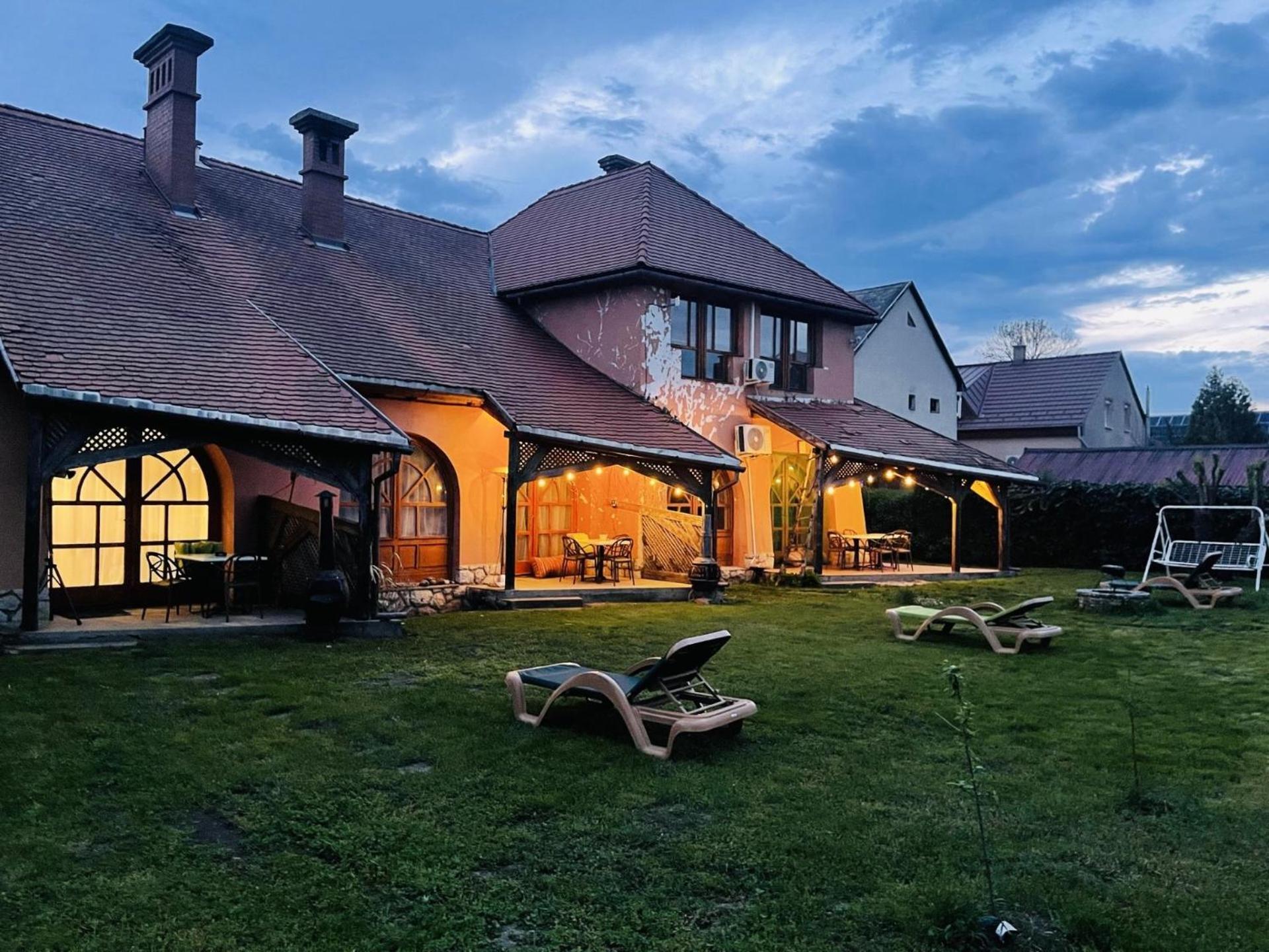Greenpark Garden Villa Family Apartments Near Tokaj Szerencs Eksteriør bilde